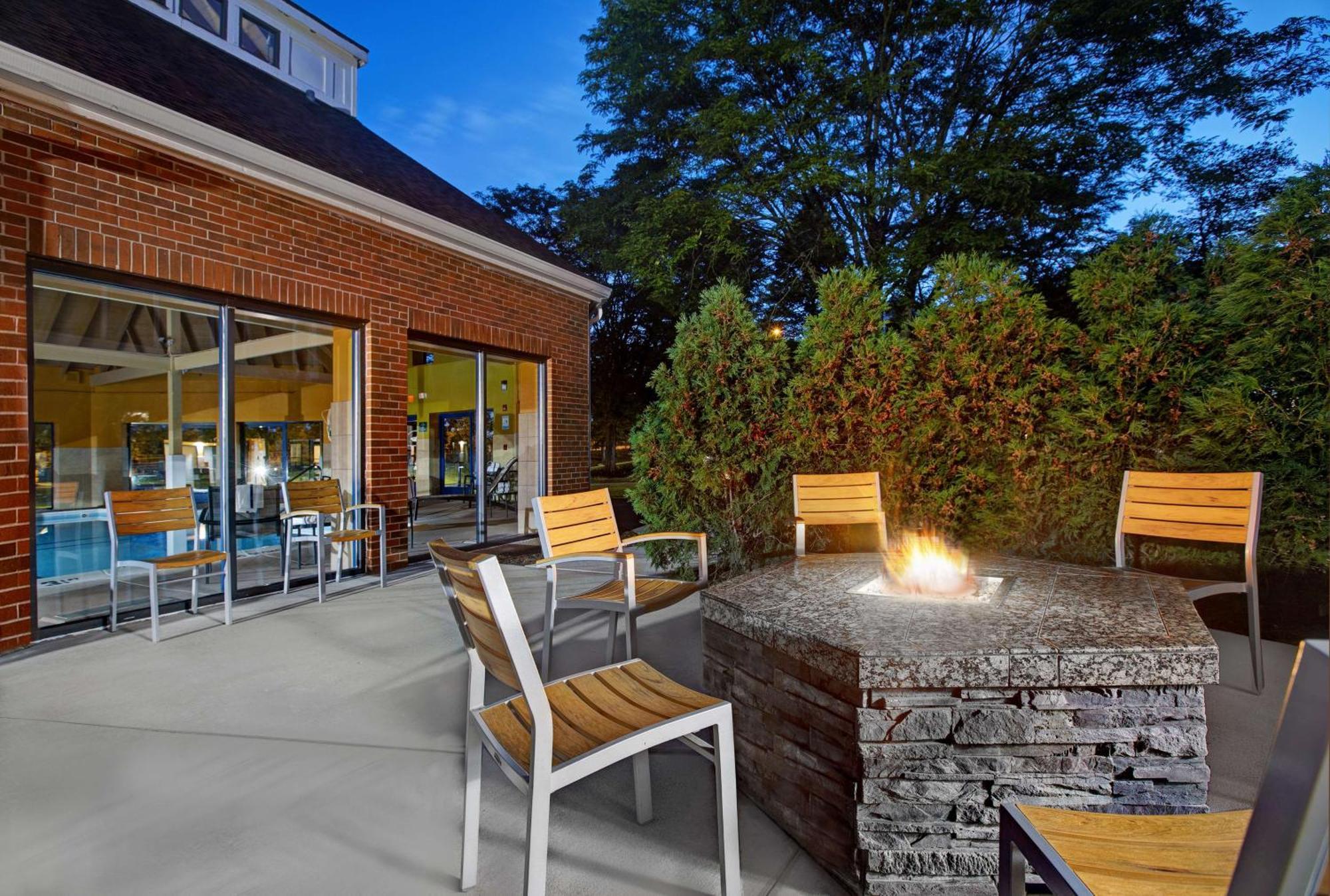 Homewood Suites By Hilton Chicago-Lincolnshire Εξωτερικό φωτογραφία