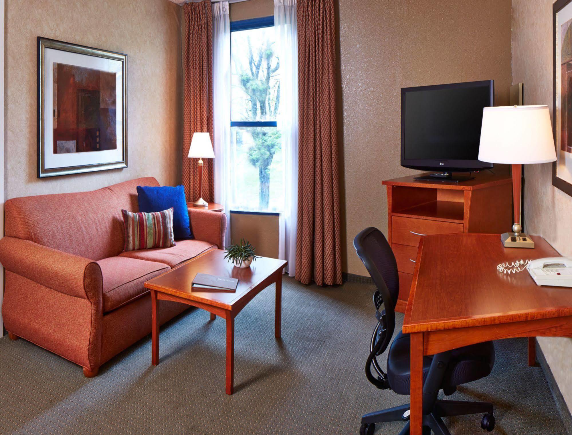Homewood Suites By Hilton Chicago-Lincolnshire Εξωτερικό φωτογραφία